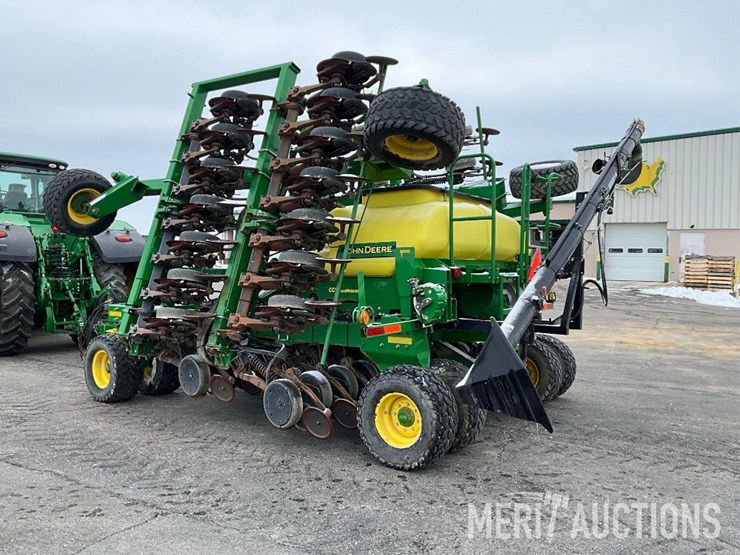 2012-john-deere-1990-image-3