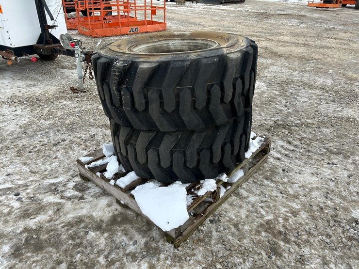 qty.-4-15-19.5-skids-of-tires-image-6