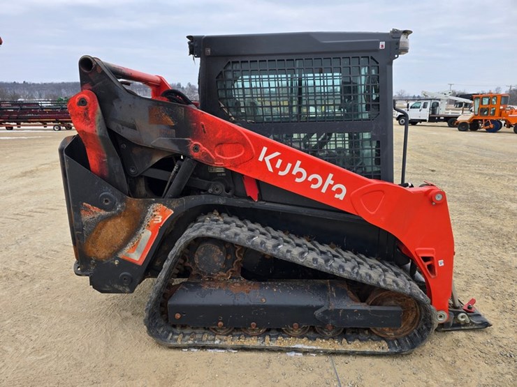 2024-kubota-svl75-3-image-10