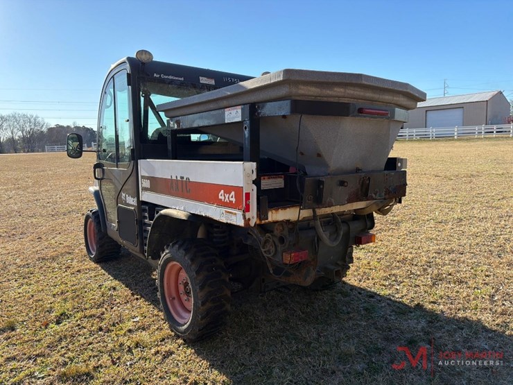 2008-bobcat-5600-toolcat-utv-image-5