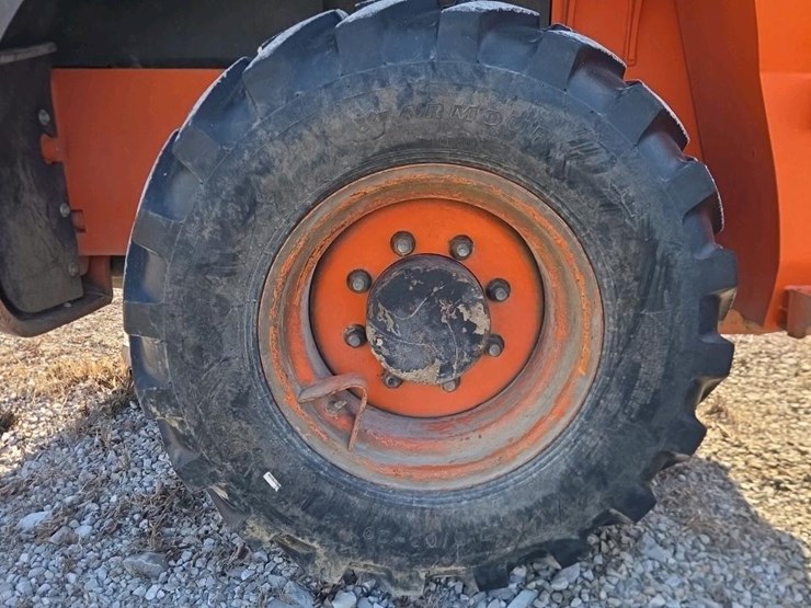 2017-hitachi-zw80-5b-image-13