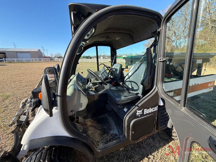 2008-bobcat-5600-toolcat-utv-image-18