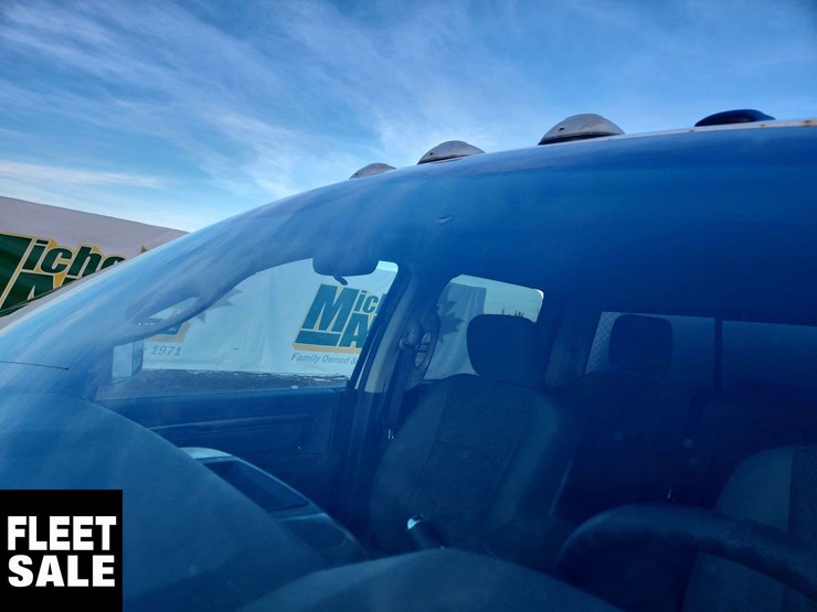 2018-dodge-3500-image-40