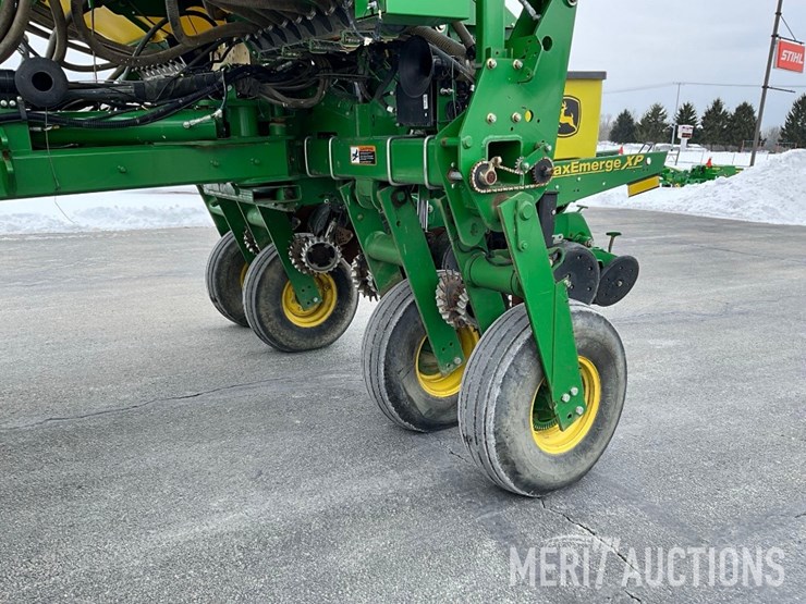 2012-john-deere-1770nt-ccs-image-12