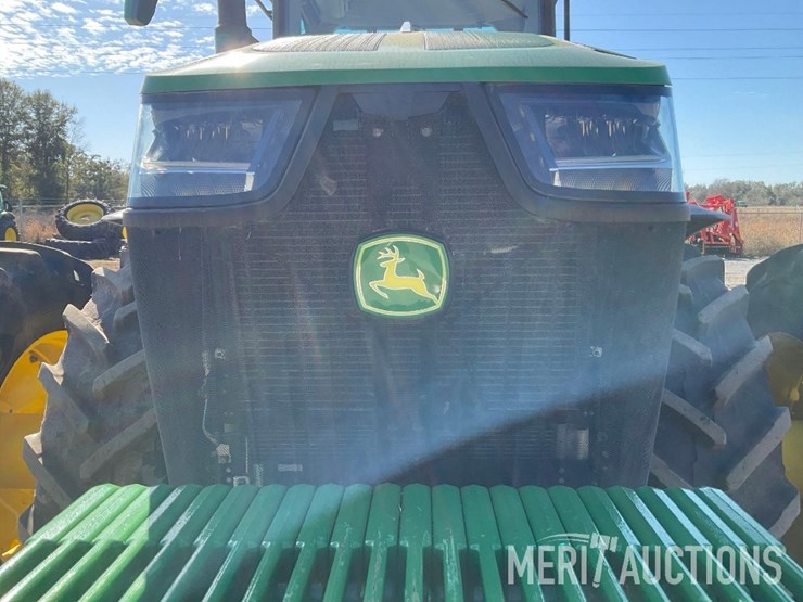 2023-john-deere-8r-370-image-37
