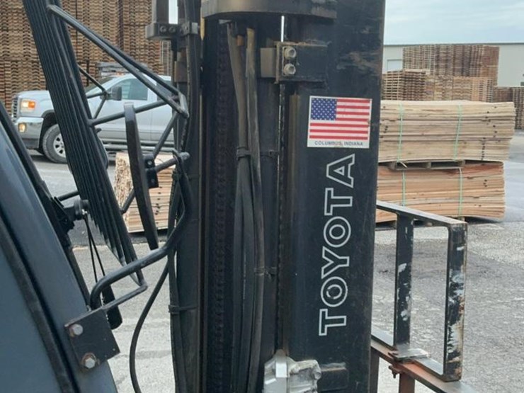 2018-toyota-8fdu25-image-29