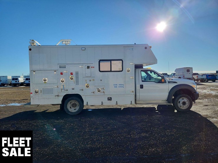 2012-ford-f550-image-8