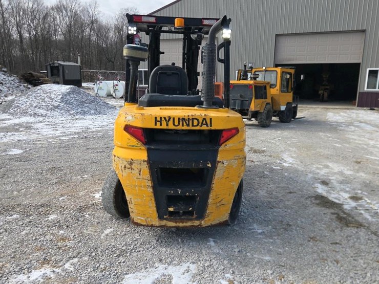 2019-hyundai-50da-9-image-5