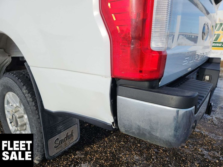 2018-ford-f350-image-35