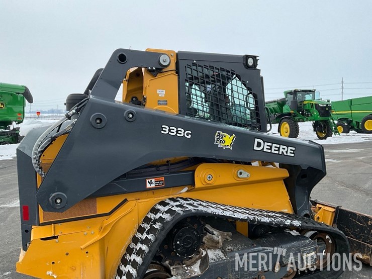 2023-deere-333g-image-16