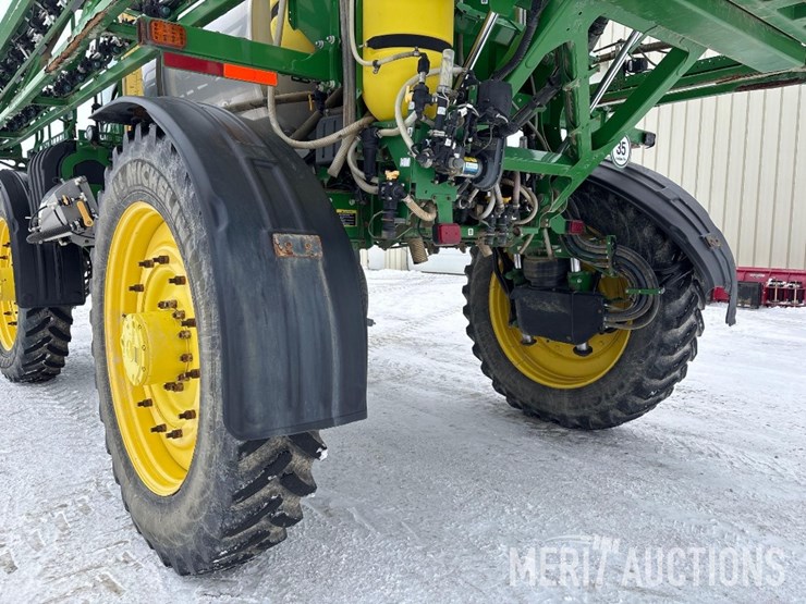 2018-john-deere-r4045-image-24