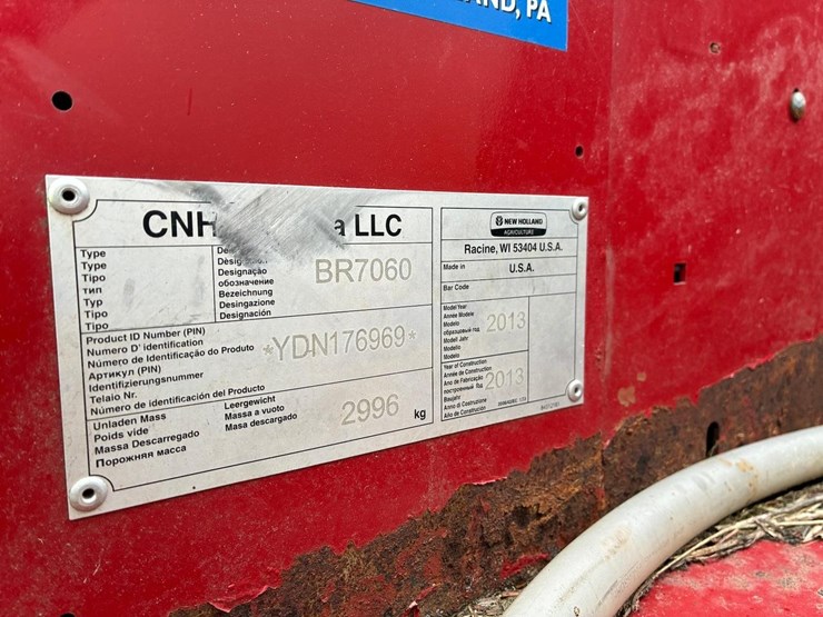 new-holland-br7060-image-20