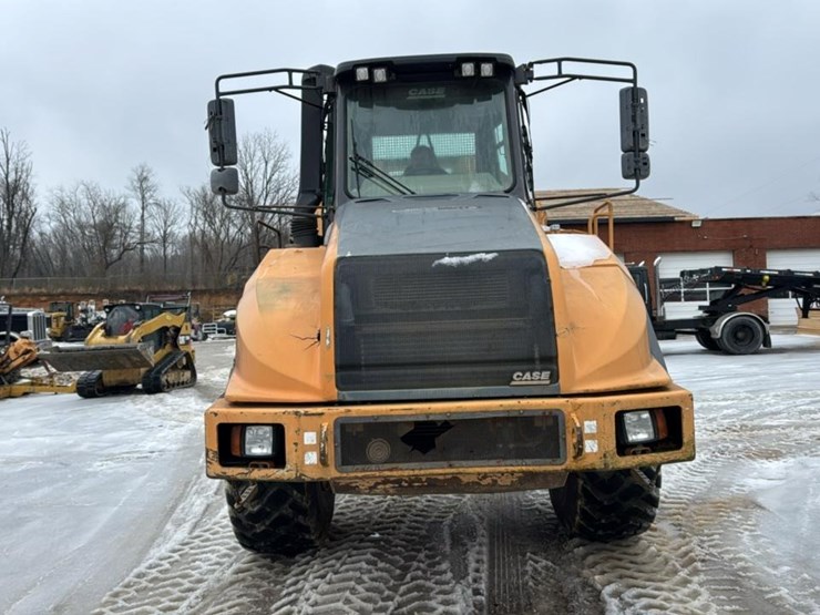 2005-case-330-image-8