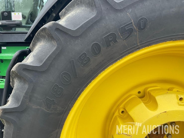 2023-john-deere-8r-370-image-19