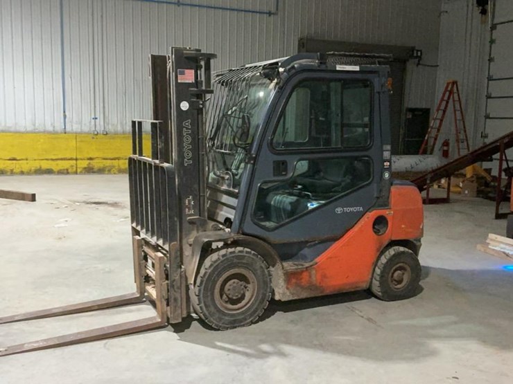 2018-toyota-8fdu25-image-2