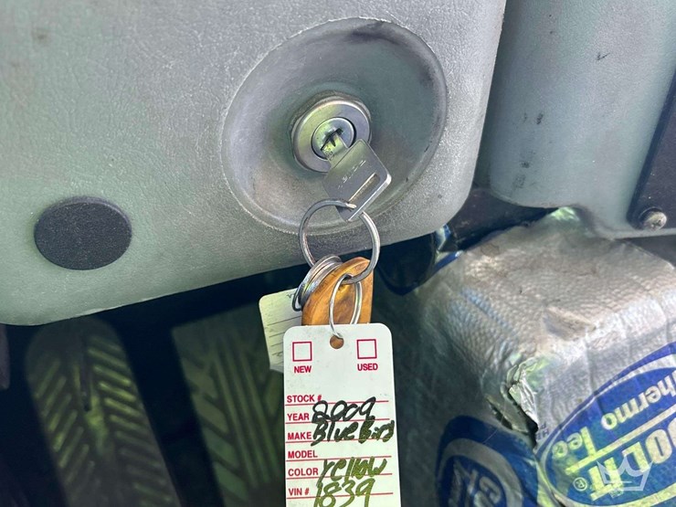 2009-bluebird-all-american-image-25