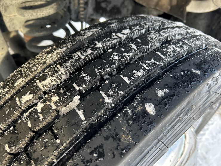 2021-ford-f550-image-87