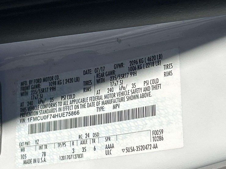 2017-ford-escape-image-5