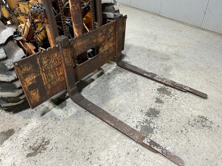 international-2404-image-11