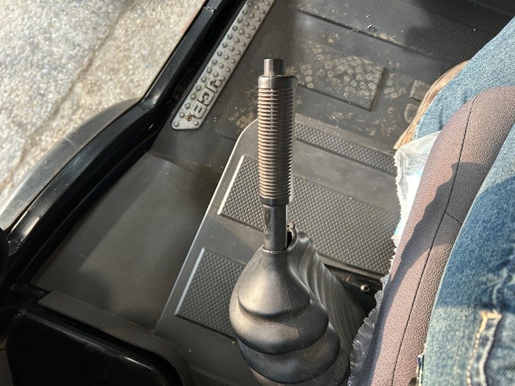 2022-jcb-407-image-24