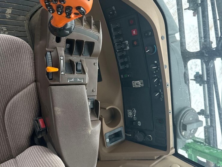 2010-john-deere-4830-image-56