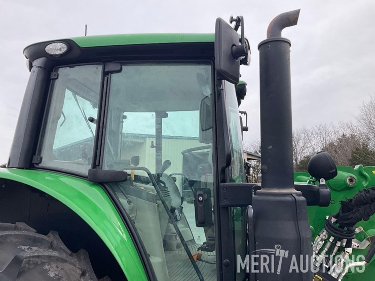 2024-john-deere-6130m-image-40