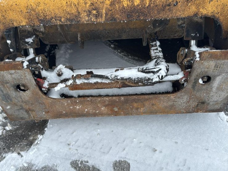 2023-caterpillar-299d3-xe-image-36