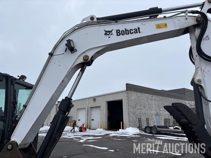 2019-bobcat-e85-image-27