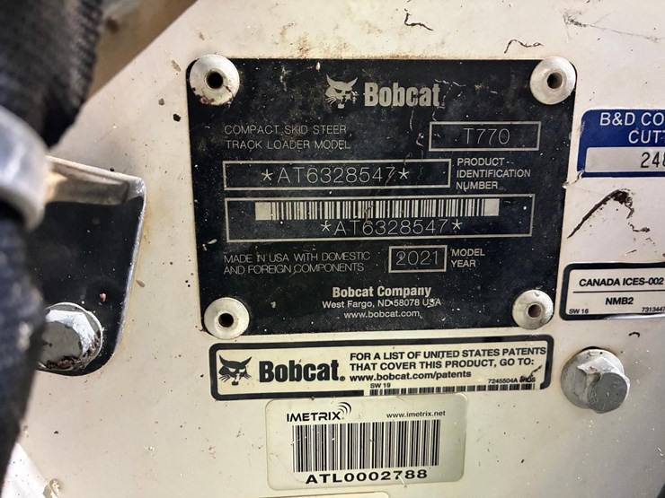 2021-bobcat-t770-image-28