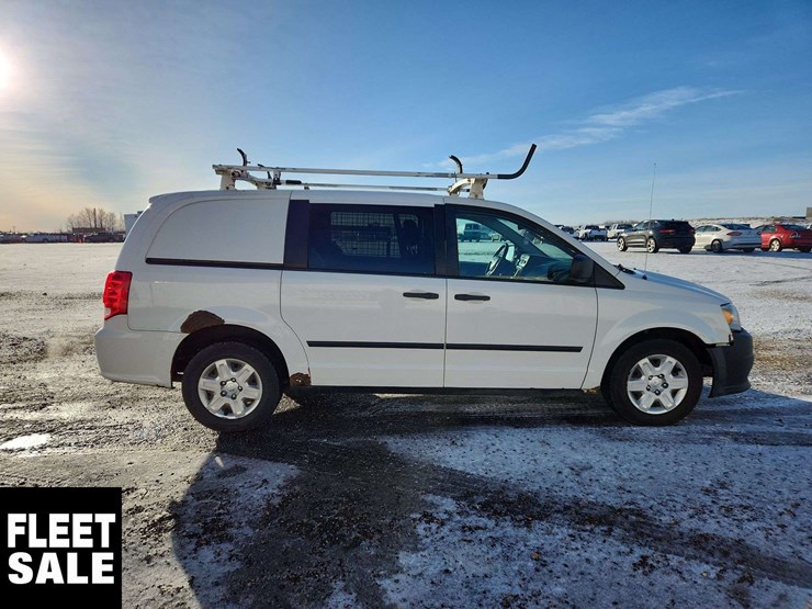 2012-ram-c/v-image-28