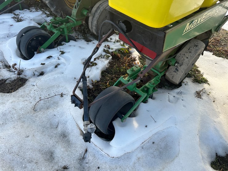 john-deere-1720-image-30