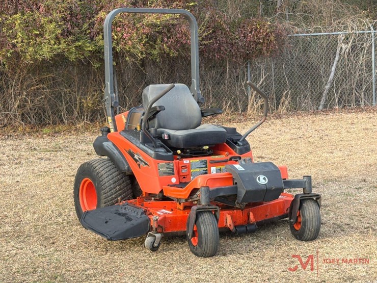 kubota-zd321-image-1
