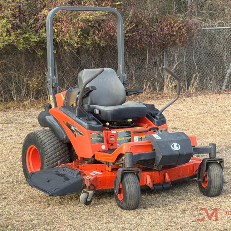 KUBOTA ZD321