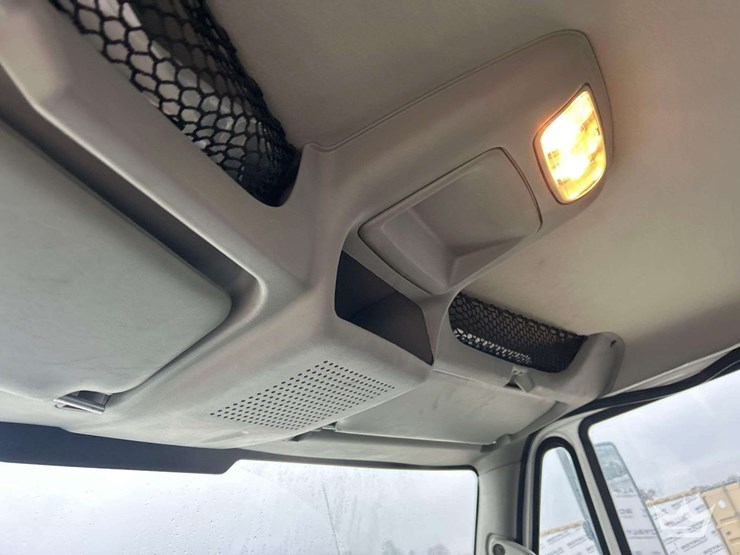 2014-international-workstar-7600-image-18