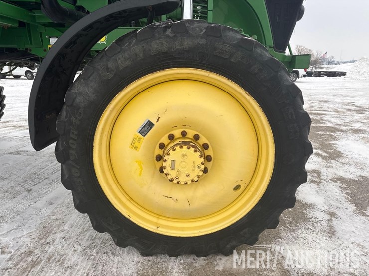2010-john-deere-4830-image-39