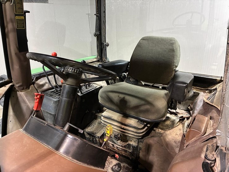 john-deere-2555-image-17