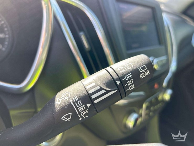 2020-chevrolet-equinox-image-15