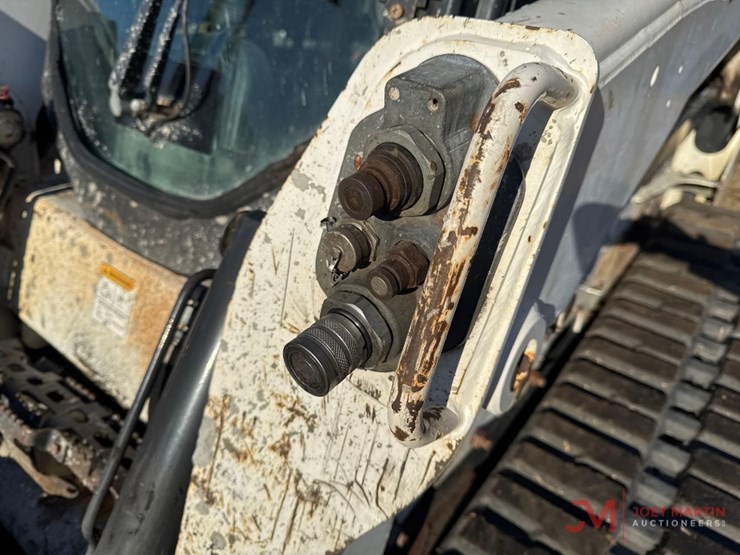 2019-bobcat-t770-image-7
