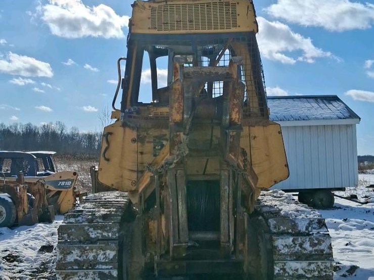 john-deere-700-image-4