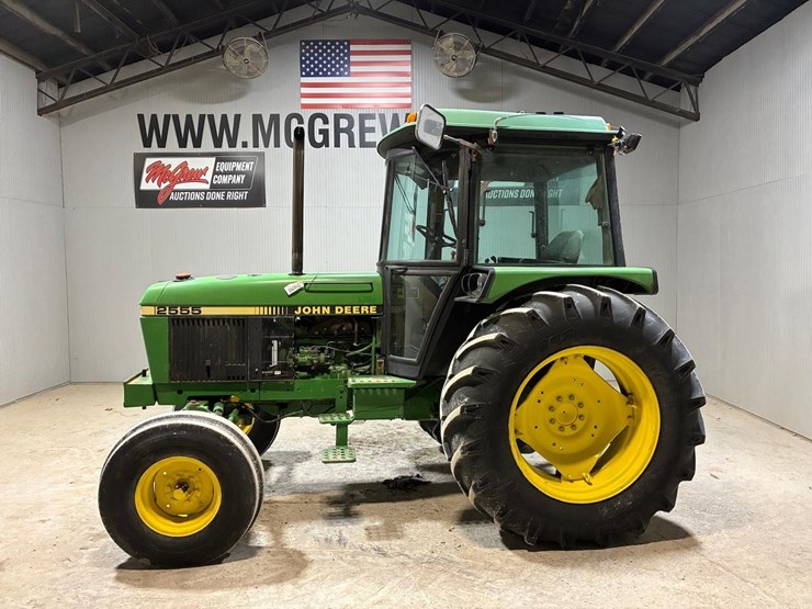 john-deere-2555-image-1