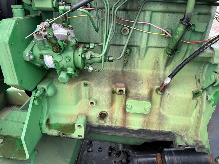 john-deere-4045t-image-11