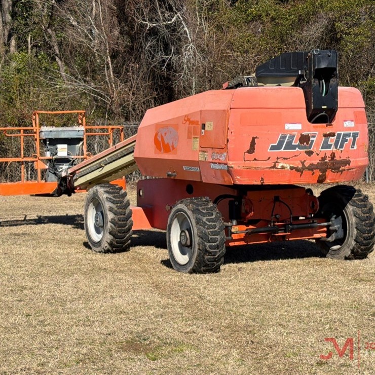 2015 JLG 600S
