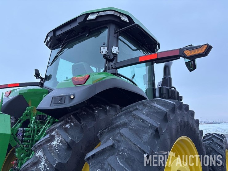 2024-john-deere-8r-370-image-29