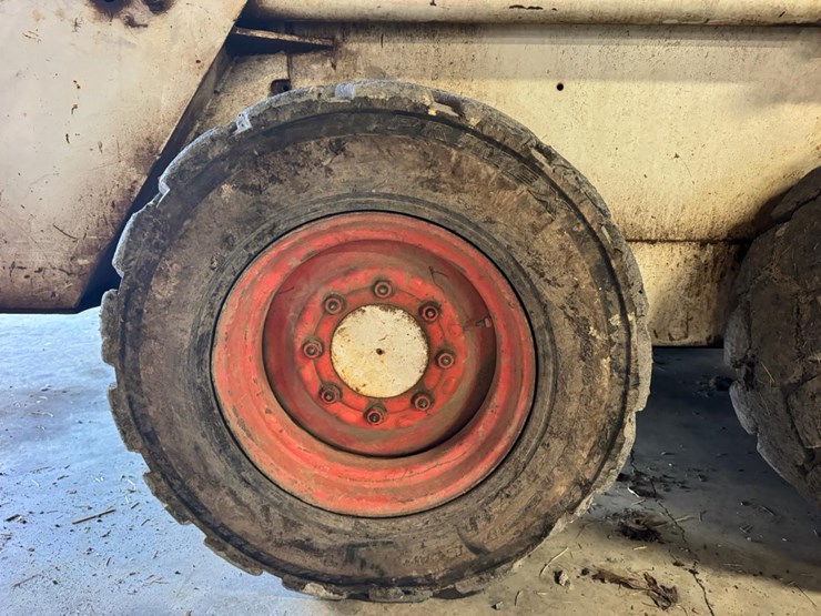 1988-bobcat-843-image-3