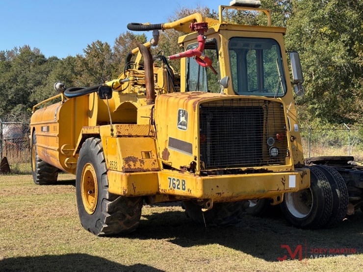 1997-deere-762b-image-1