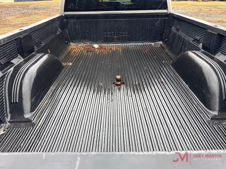 2001-sierra-3500-pickup-truck-image-39