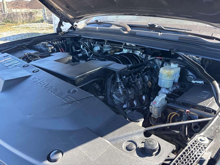 2018-chevrolet-tahoe-image-9