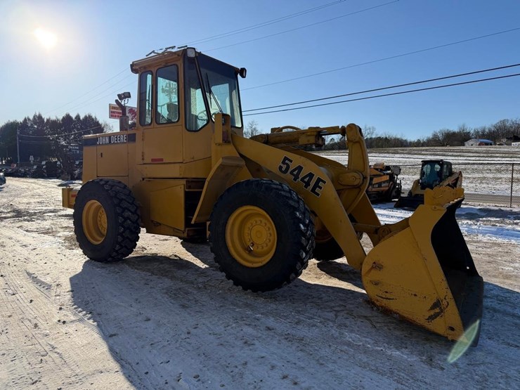 deere-544e-image-6