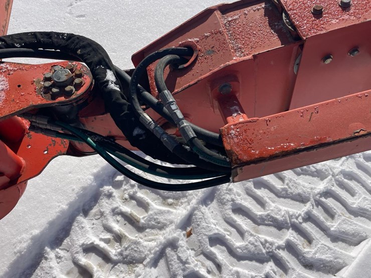 2008-jlg-600s-image-13