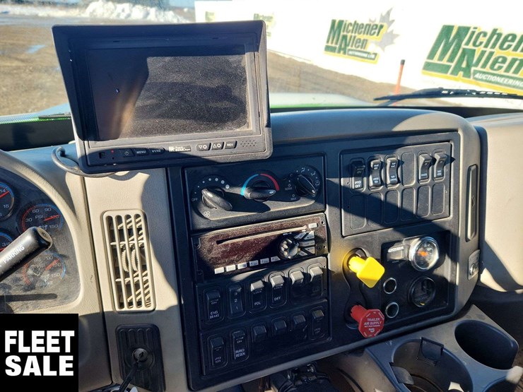 2017-international-workstar-7400-image-25